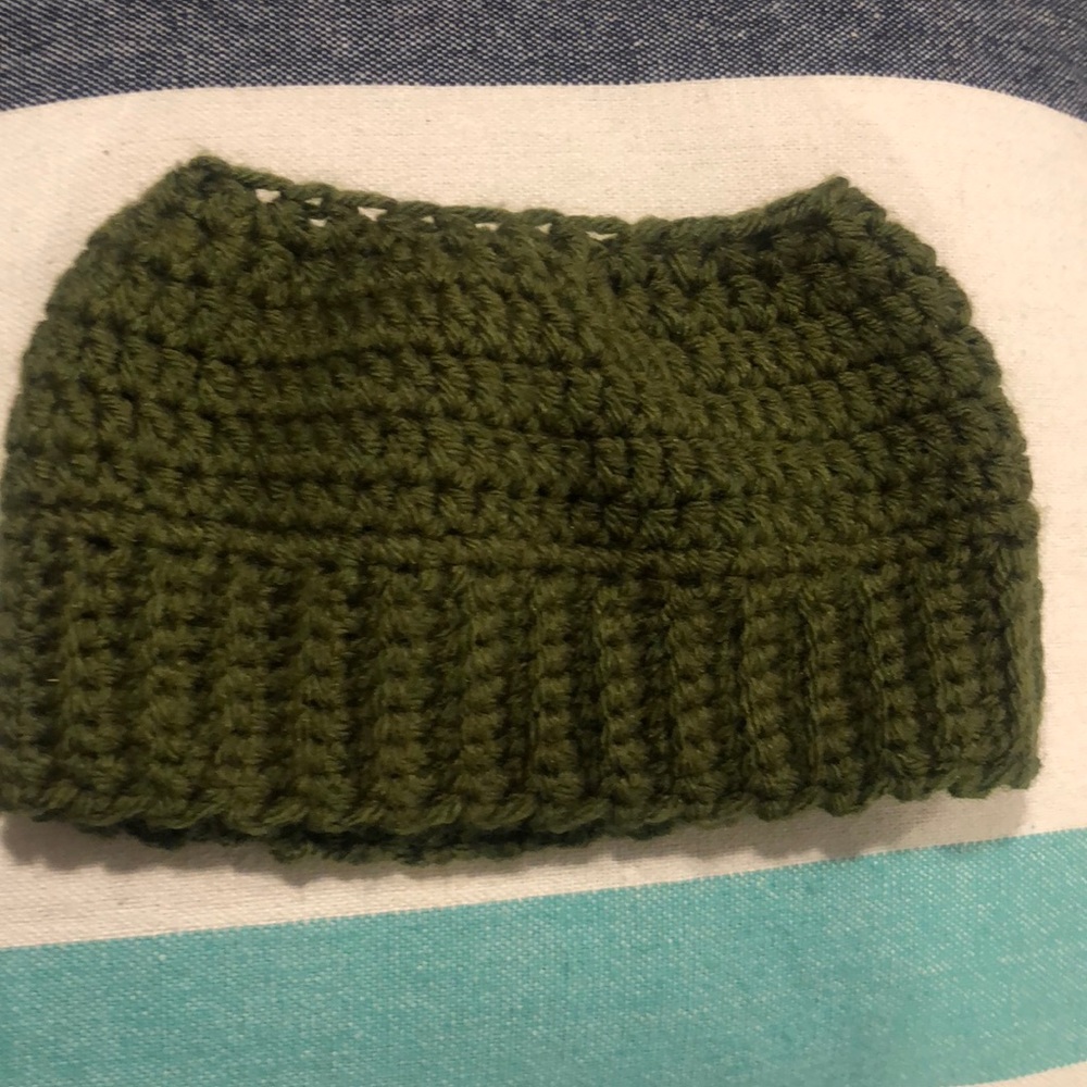 Pony tail beanie
